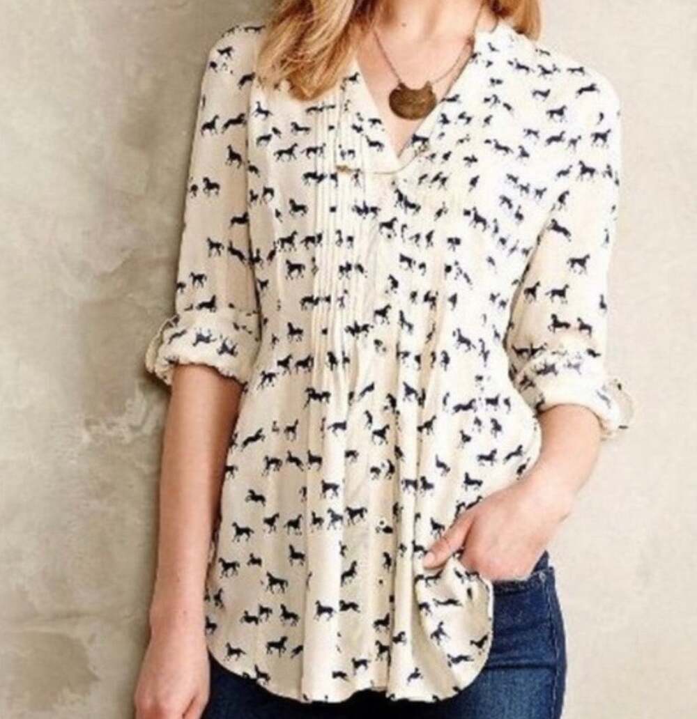 Maeve Anthropologie Blouse Top Horse Print Roll Tab Cream Navy 4 Equestrian